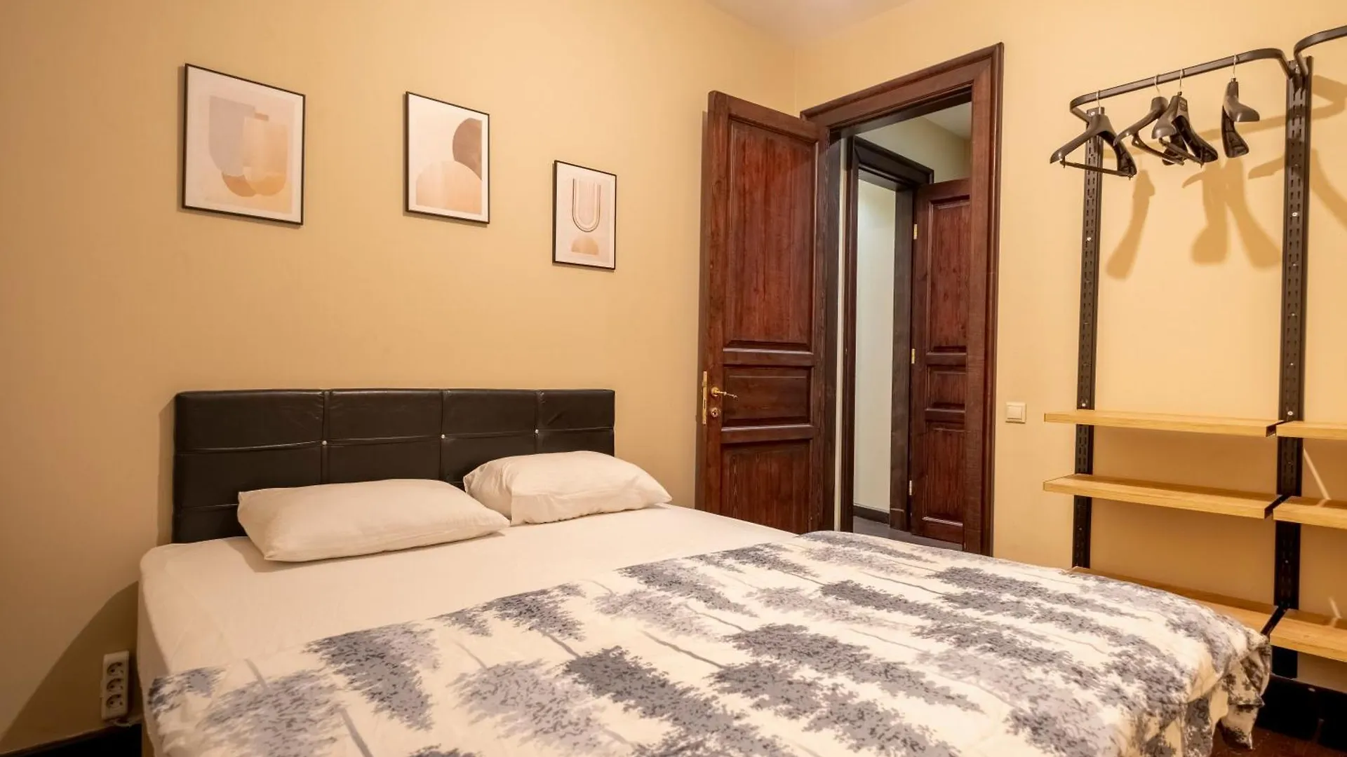 Spacious 3 Bedrooms 2 Bathrooms Central Apartment Istanbul Turkey